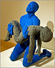 Rzeźby z klocków lego